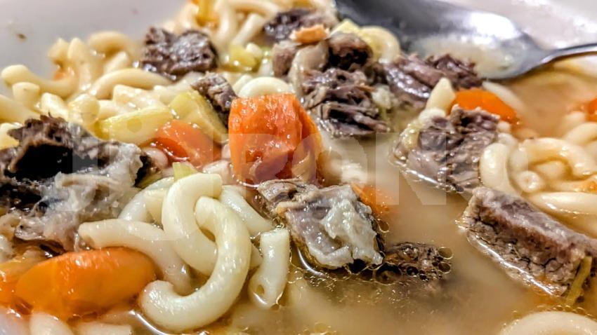 Leckeres Suppenfleisch in der Suppe